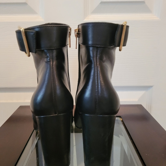 Lord & Taylor black booties - Picture 4 of 4